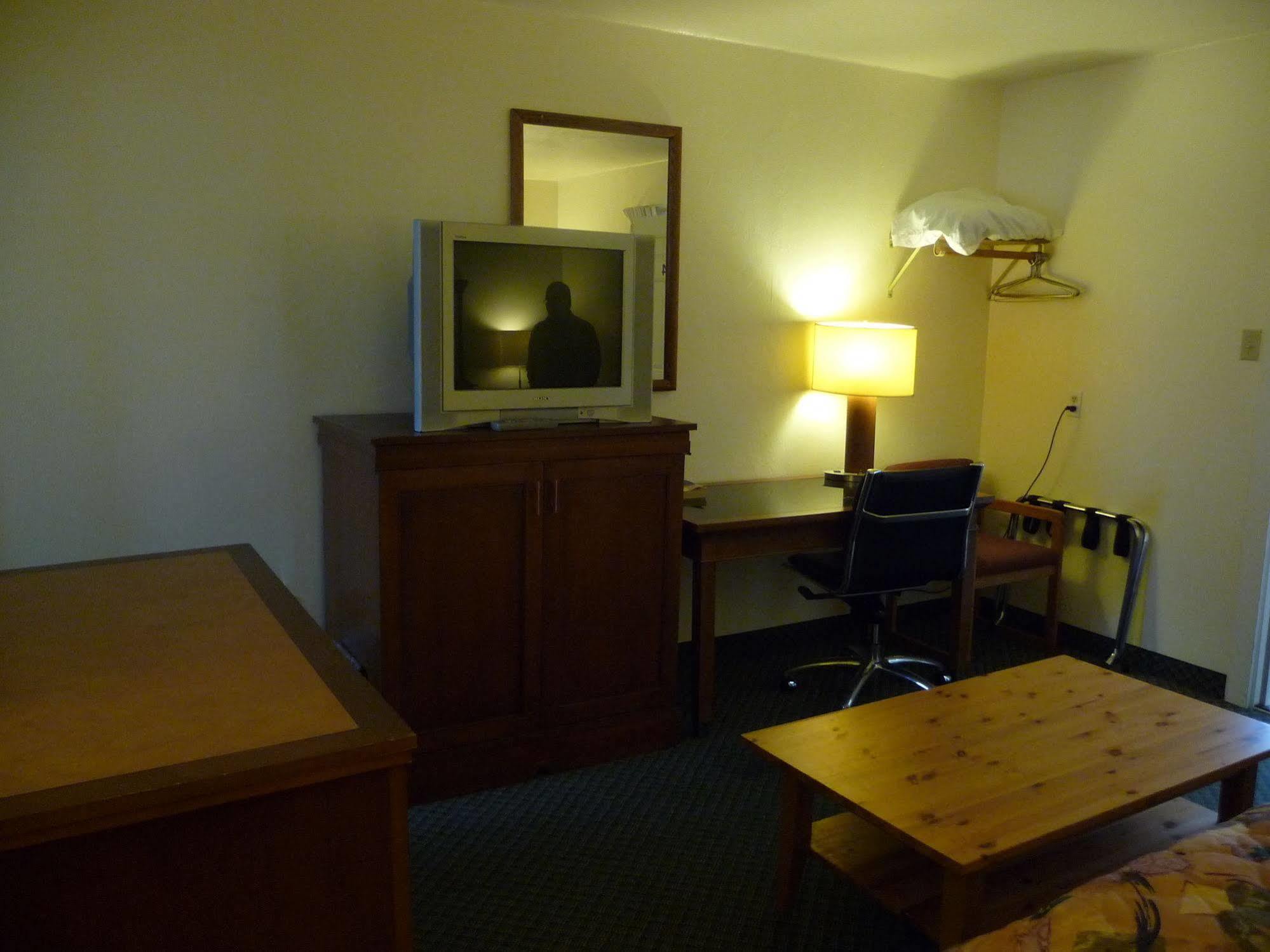 Sundowner Motel סקווים מראה חיצוני תמונה