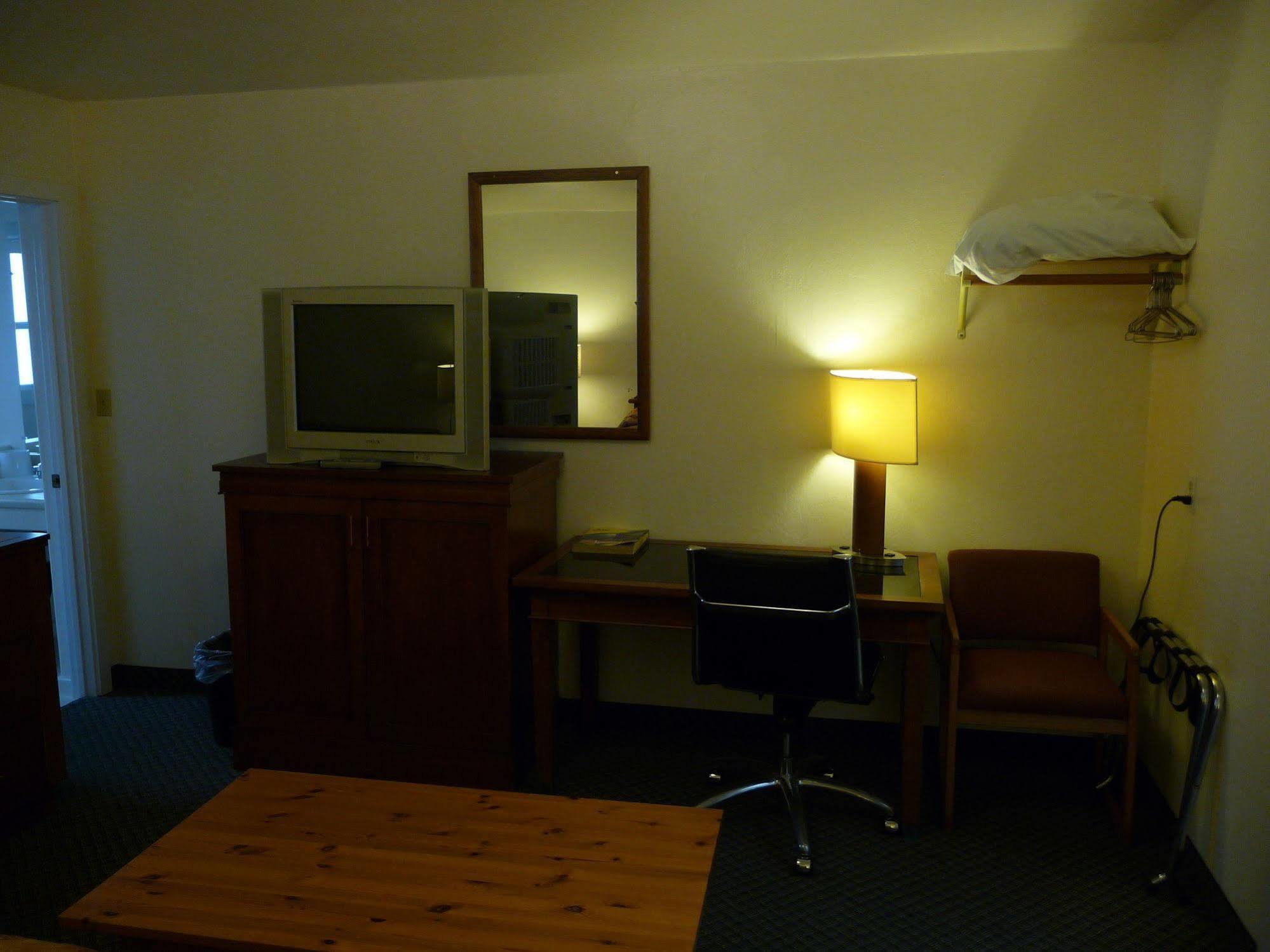 Sundowner Motel סקווים מראה חיצוני תמונה